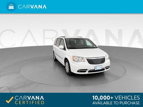 2015 Chrysler Town and Country Touring Minivan 4D mini-van WHITE - for sale in Memphis, TN