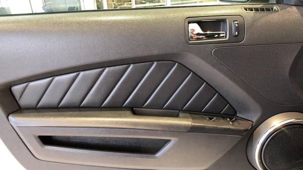 2014 Ford Mustang 2dr Conv V6 Premium - - by dealer for sale in Redding, CA – photo 20