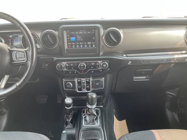 2018 Jeep Wrangler Unlimited Sport S 4x4 - - by dealer for sale in Portage, WI – photo 22