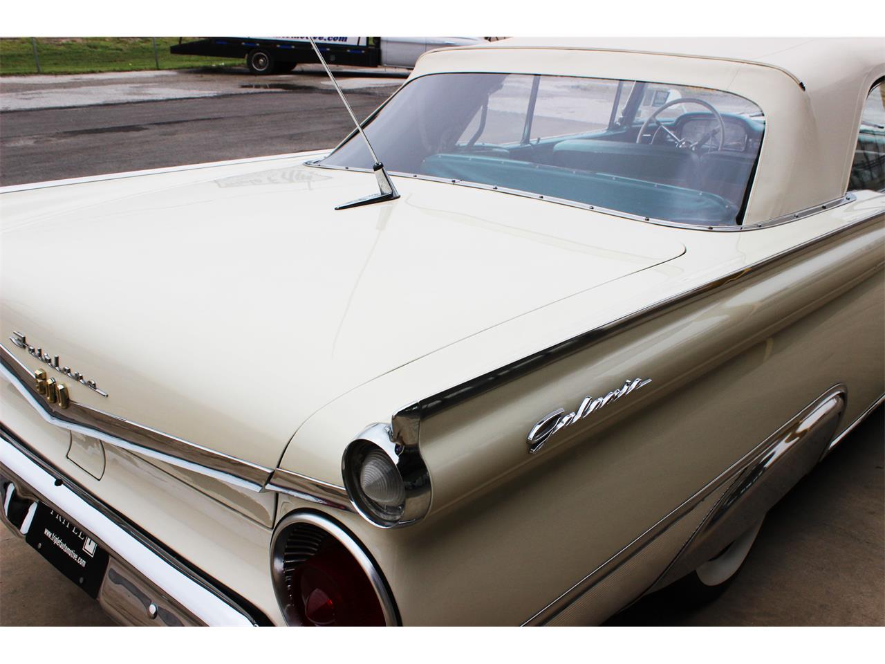 1959 Ford Galaxie 500 Sunliner for sale in Fort Worth, TX – photo 17