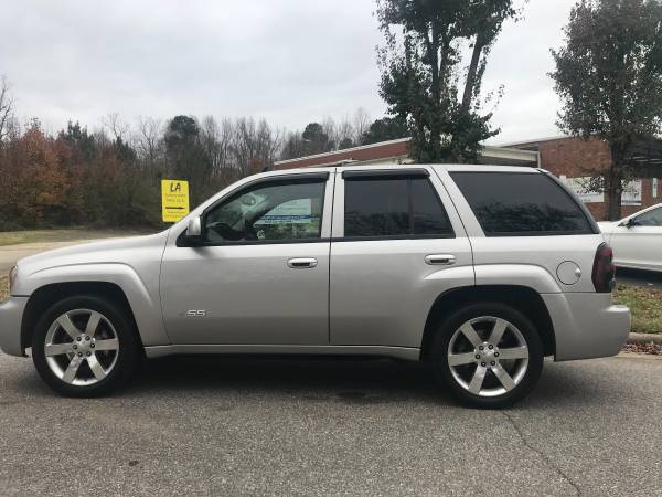 07 Chevy Trailblazer SS!! Loooow Miles!! - cars & trucks - by dealer... for sale in High Point NC 27263, NC – photo 8