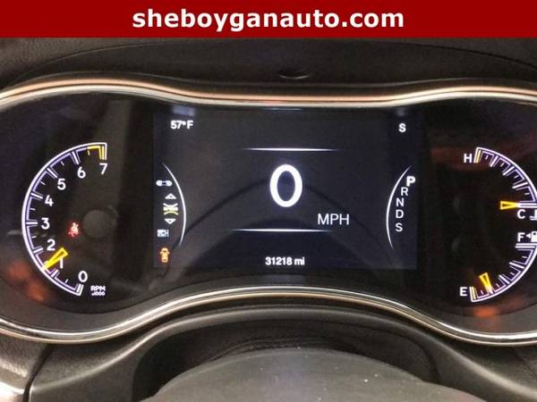 2015 Jeep Grand Cherokee Limited for sale in Sheboygan, WI – photo 17