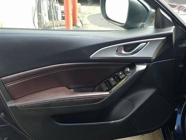 *2017* *Mazda* *Mazda3 4-Door* *Touring* for sale in Spokane, WA – photo 16