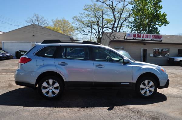 2012 Subaru Outback 91K - - by dealer - vehicle for sale in Cleveland, OH – photo 8