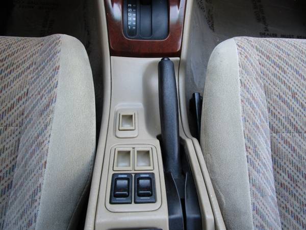 1999 Subaru S AWD - CLEAN INTERIOR - RECENTLY SMOGGED - HEATED SEATS for sale in Sacramento , CA – photo 10