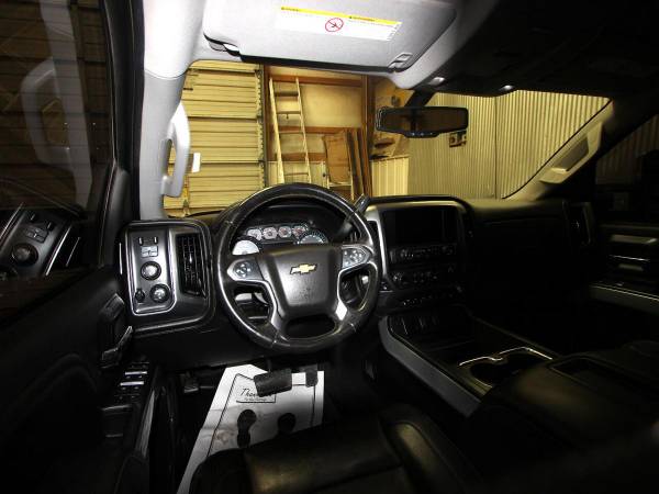 2015 Chevrolet Chevy Silverado 2500HD Built After Aug 14 4WD Crew... for sale in Evans, CO – photo 11