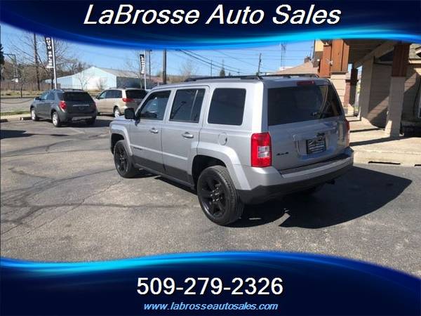 2015 Jeep Patriot Altitude 4WD only 74k miles 1 owner local - cars & for sale in Greenacres, WA – photo 7
