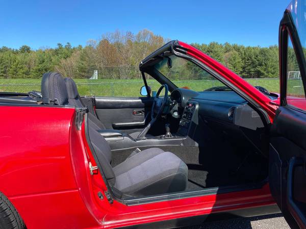 1990 Mazda Miata - - by dealer - vehicle automotive sale for sale in Hudson, NH – photo 18