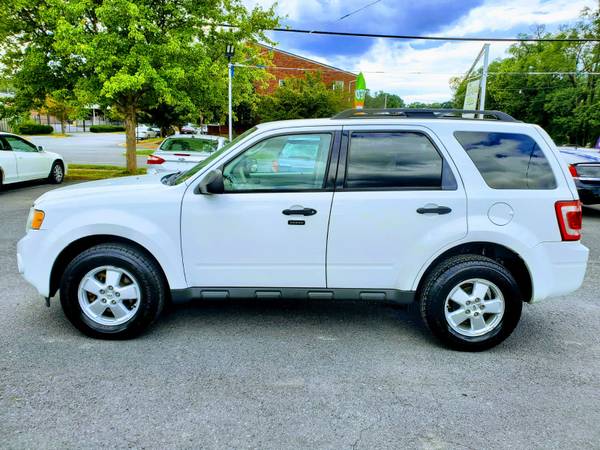2010 FORD ESCAPE XLT AUTOMATIC 4X4 ⭐ 6 MONTH WARRANTY - cars &... for sale in Front Royal, VA – photo 4