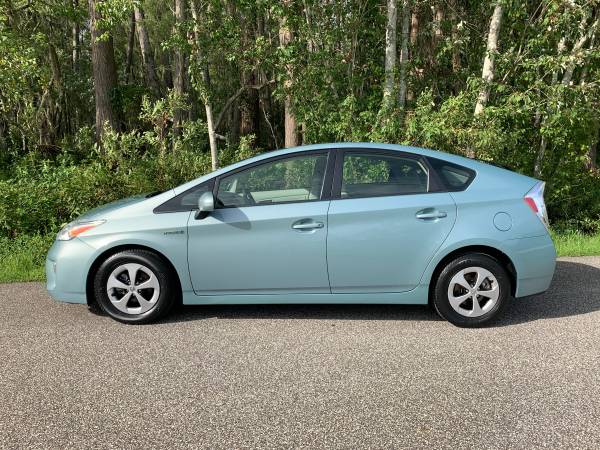 2014 Toyota Prius Hybrid Rear Camera Bluetooth USB ONLY 63K MILES -... for sale in Lutz, FL – photo 5