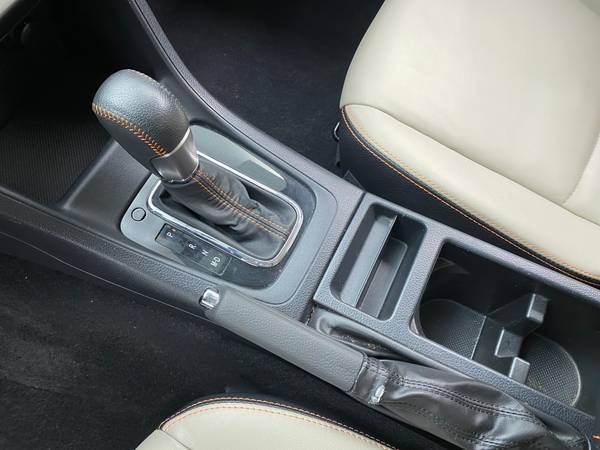 2016 Subaru Crosstrek 2.0i Limited Sport Utility 4D hatchback White... for sale in Long Beach, CA – photo 20