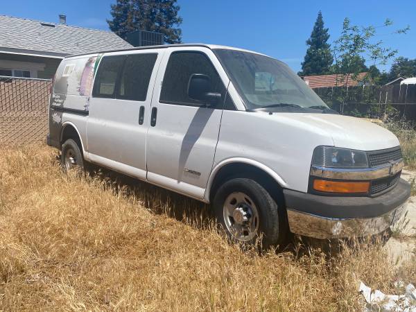 2008 and 2005 Chevy express cargo vans 2500 series for sale in Modesto, CA – photo 4