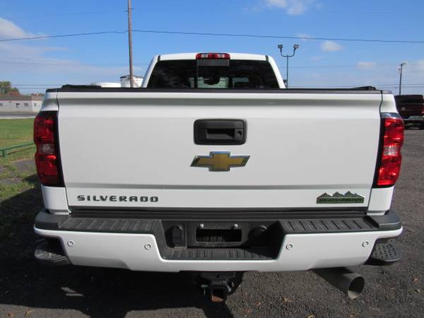 2019 Chevrolet 2500 High Country 4X4 - 1 Owner, 13,000 Miles, 6.6L -... for sale in Waco, TX – photo 6