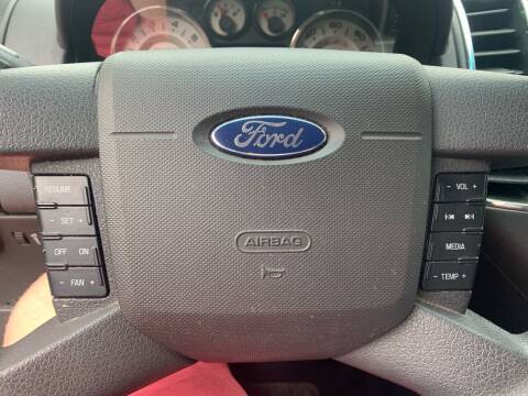 3, 999 2007 Ford Edge SEL Plus AWD 226k Miles, LEATHER, Heated for sale in Belmont, VT – photo 12