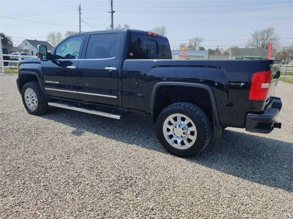 2016 GMC Sierra 2500HD Denali - - by dealer - vehicle for sale in Chillicothe, OH – photo 7