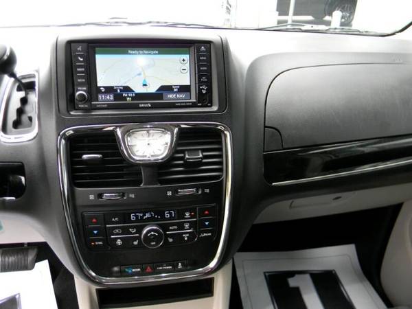 2014 Chrysler Town & Country TOURING-L 30TH ANNIVERSARY 7-PASSENGER... for sale in Plaistow, MA – photo 20