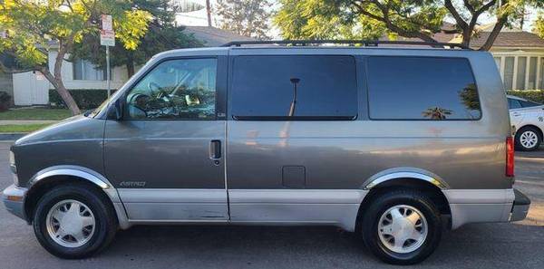 2000 Chevrolet Chevy Astro Passenger Minivan 3D - FREE CARFAX ON... for sale in Los Angeles, CA – photo 8