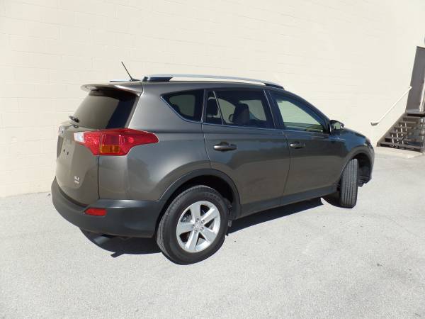 2014 Toyota RAV4 XLE AWD for sale in Versailles, KY – photo 4