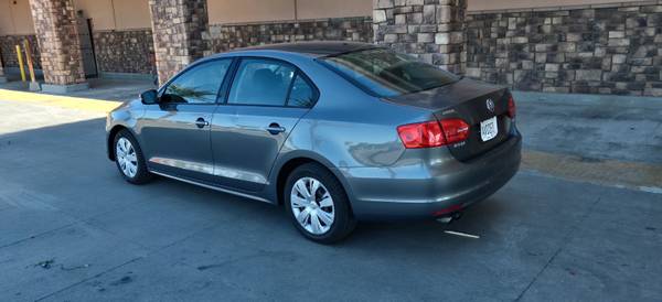 VW JETTA 2012 - cars & trucks - by owner - vehicle automotive sale for sale in Thousand Palms, CA – photo 4