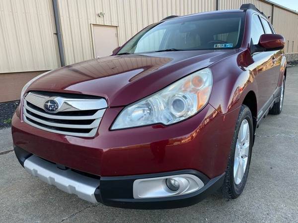 2011 Subaru Outback 2.5i Limited AWD Wagon - FREE WARRANTY! for sale in Uniontown, IN – photo 2