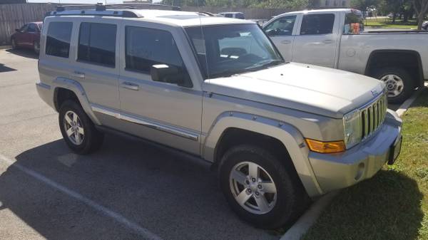 2006 Jeep Commander Limited 4x4 for sale in Seguin, TX – photo 4