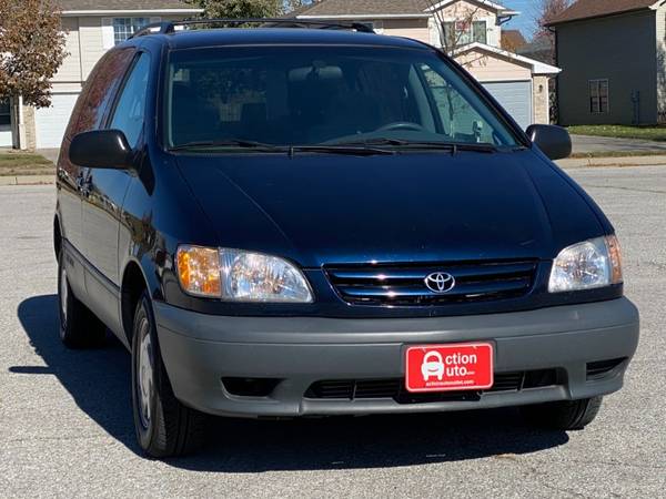 2001 Toyota Sienna LE - cars & trucks - by dealer - vehicle... for sale in Council Bluffs, NE – photo 5