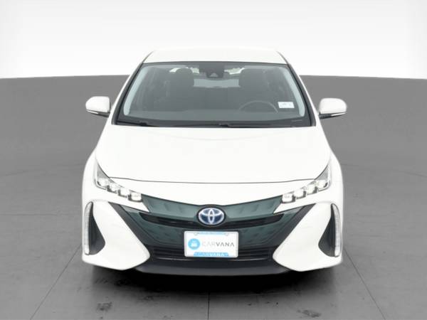 2018 Toyota Prius Prime Plus Hatchback 4D hatchback White - FINANCE... for sale in Oakland, CA – photo 17