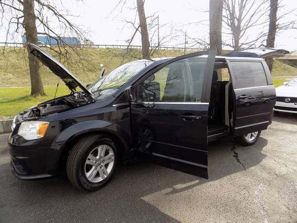 2011 Dodge Grand Caravan 4dr Wgn Crew - - by dealer for sale in Norton, OH – photo 19