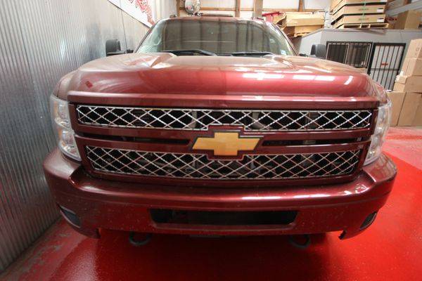2013 Chevrolet Chevy Silverado 3500 Crew Cab 4WD - GET APPROVED!! for sale in Evans, CO – photo 3