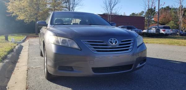 2007 TOYOTA CAMRY 66 DELAER SERVICE RECORDS 1 OWNER RUNS PERFECTLY -... for sale in Cumming, GA – photo 2