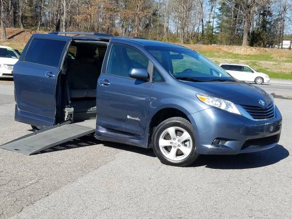 WHEELCHAIR ACCESSIBLE SIDE ENTRY TOYOTA VAN! - - by for sale in Shelby, NC