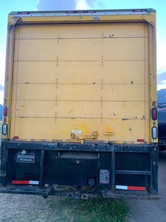 2004 GMC C7500 26 ft box truck for sale in Monument, CO – photo 5