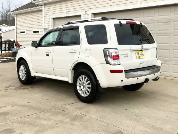 2010 Mercury Mariner Premier 4WD *Only 76K miles* Great Condition -... for sale in Painesville , OH – photo 10