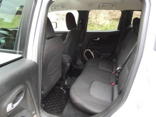 2015 Jeep Renegade Latitude 4x4 Multi Surface Settings Back Up for sale in binghamton, NY – photo 17