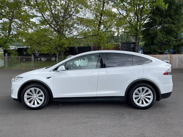 2017 Tesla Model X-8358 Miles! - - by dealer - vehicle for sale in Woodinville, WA – photo 7