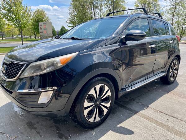 2013 Kia Sportage SX Leather Heated Seats 2 Owner Rust Free Clean for sale in Cottage Grove, WI – photo 3