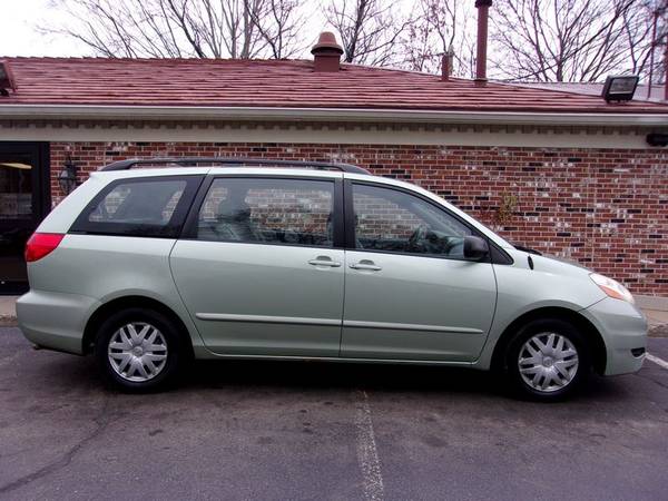 2008 Toyota Sienna CE, 178k Miles, Auto, Green/Grey, Power Options! for sale in Franklin, VT – photo 2
