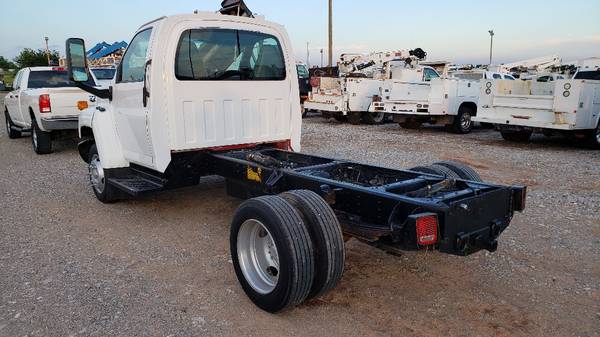 2003 GMC C4500 4500 84" CTA Chassis for 11ft Bed 8.1L Gas Auto Chassis for sale in Springfield, MO – photo 8