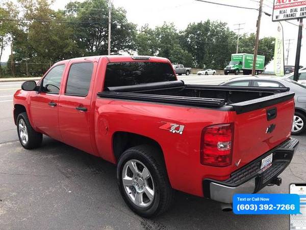 2009 Chevrolet Chevy Silverado 1500 LT 4x4 4dr Crew Cab 5.8 ft. SB -... for sale in Manchester, NH – photo 3