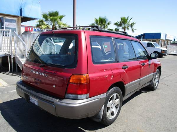 1999 Subaru S AWD - CLEAN INTERIOR - RECENTLY SMOGGED - HEATED SEATS for sale in Sacramento , CA – photo 3