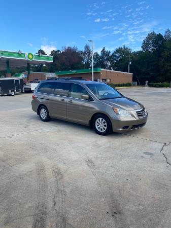 2010 Honda Odyssey EX-L - cars & trucks - by owner - vehicle... for sale in Fayetteville, GA – photo 3