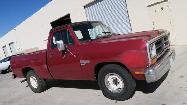 1987 DODGE RAM 1500 SHORT BED 318 V8 RUST FREE! 4 SPEED! for sale in Lucerne Valley, CA – photo 2