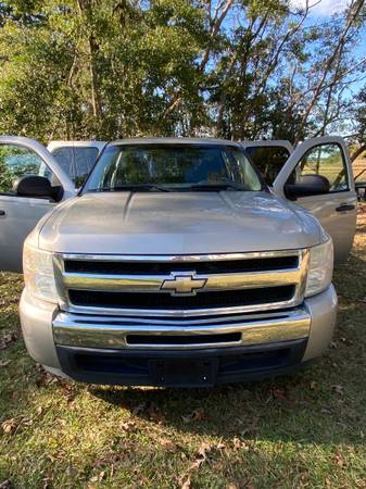 2009 Chevy Silverado 1500 (Very Negotiable) - cars & trucks - by... for sale in Johns Island, SC – photo 2