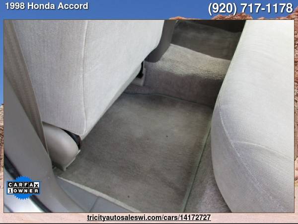 1998 HONDA ACCORD LX 4DR SEDAN Family owned since 1971 - cars & for sale in MENASHA, WI – photo 19