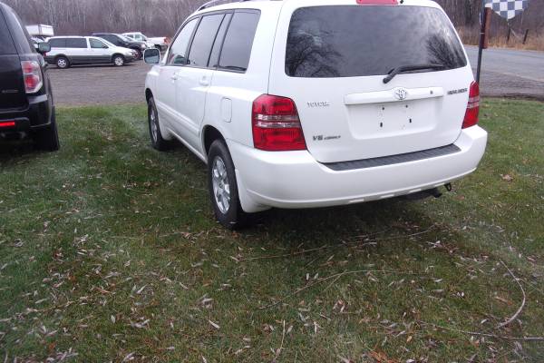 2002 Toyota Highlander (4x4) only (152k) miles - cars & trucks - by... for sale in fall creek, WI – photo 4