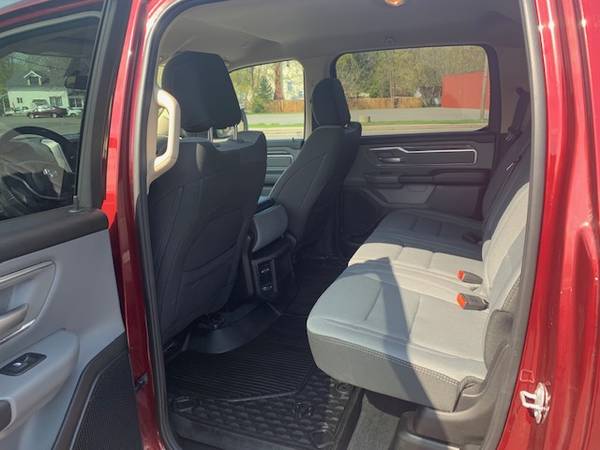 2019 Ram 1500 Crew Cab Big Horn with 5 7 Hemi and only 16, 000 miles! for sale in Syracuse, NY – photo 15