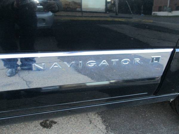 2008 LINCOLN NAVIGATOR - cars & trucks - by dealer - vehicle... for sale in binghamton, NY – photo 19