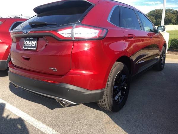 2018 Ford Edge SEL suv Ruby Red Metallic Tinted Clearcoat for sale in Fayetteville, AR – photo 6