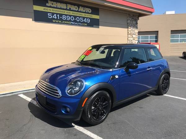 2013 MINI COOPER HATCHBACK 6 SPEED 76K LOADED. - cars & trucks - by... for sale in Medford, OR – photo 4