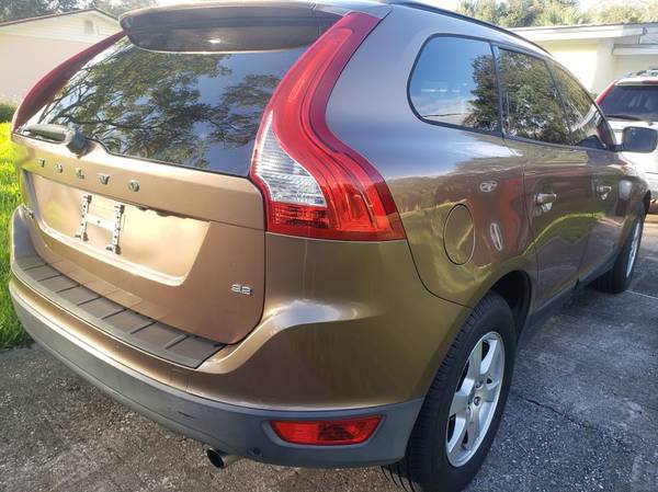 2010 VOLVO XC60 SE - cars & trucks - by dealer - vehicle automotive... for sale in Bunnell, FL – photo 11